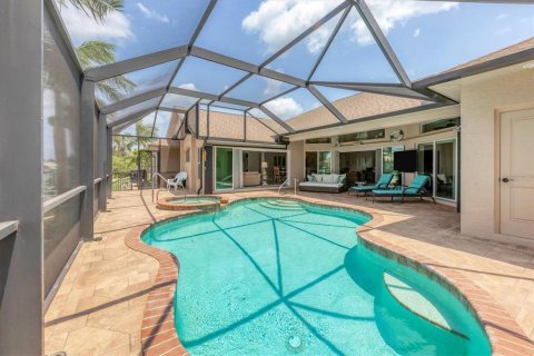 House in Port Charlotte, Florida 3 bedrooms, 231.51 sq.m. № 1736363 - photo 30