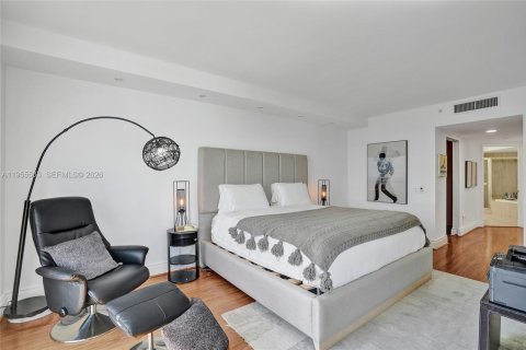 Condo in Aventura, Florida, 3 bedrooms  № 2010262 - photo 17