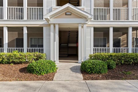 Condo in Bradenton, Florida, 2 bedrooms № 2100731 - photo 2