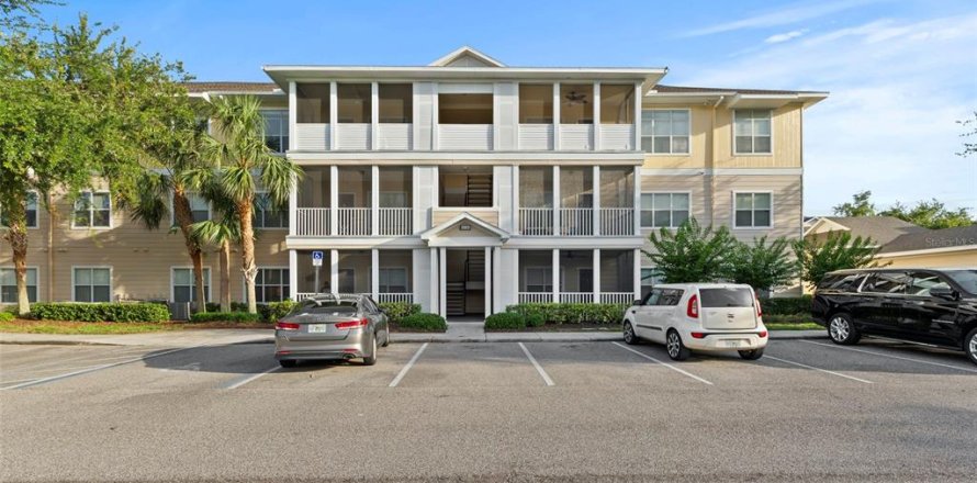 Condo in Bradenton, Florida, 2 bedrooms № 2100731