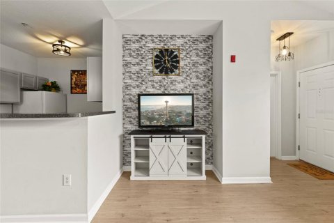 Condo in Bradenton, Florida, 2 bedrooms № 2100731 - photo 6