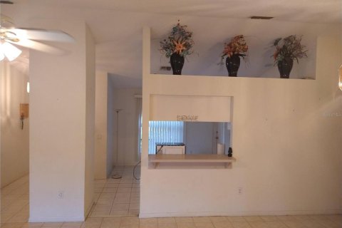 Villa ou maison à vendre à Port Charlotte, Floride: 3 chambres, 129.13 m2 № 2324090 - photo 5