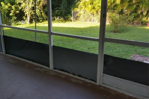 Villa ou maison à vendre à Port Charlotte, Floride: 3 chambres, 129.13 m2 № 2324090 - photo 8