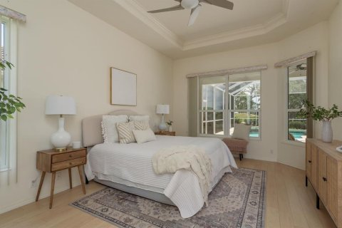 House in Venice, Florida 4 bedrooms, 278.99 sq.m. № 1758415 - photo 17