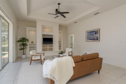 House in Venice, Florida 4 bedrooms, 278.99 sq.m. № 1758415 - photo 13