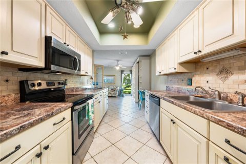 Casa en venta en Sarasota, Florida, 2 dormitorios, 129.13 m2 № 1805344 - foto 11