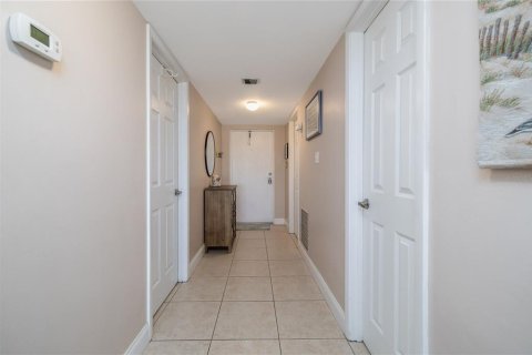 Copropriété à vendre à New Smyrna Beach, Floride: 1 chambre, 86.21 m2 № 2399364 - photo 4