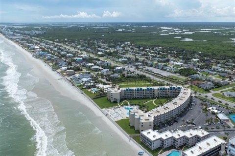 Copropriété à vendre à New Smyrna Beach, Floride: 1 chambre, 86.21 m2 № 2399364 - photo 25