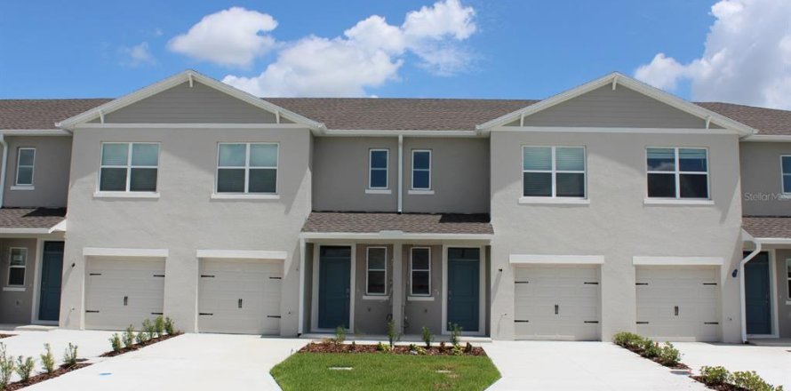 Casa en Lake Wales, Florida 3 dormitorios, 135.92 m2 № 2156923
