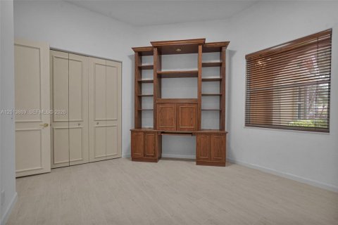 Casa en venta en Weston, Florida, 4 dormitorios, 262.36 m2 № 2076030 - foto 25