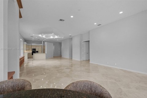 Casa en venta en Weston, Florida, 4 dormitorios, 262.36 m2 № 2076030 - foto 18