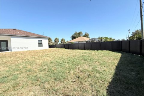 Villa ou maison à vendre à Lehigh Acres, Floride: 3 chambres, 130.62 m2 № 1987571 - photo 16