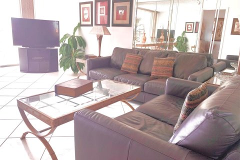 Condominio en alquiler en Pompano Beach, Florida, 1 dormitorio, 70.79 m2 № 2077542 - foto 7