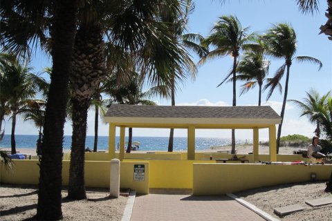 Condominio en alquiler en Pompano Beach, Florida, 1 dormitorio, 70.79 m2 № 2077542 - foto 29