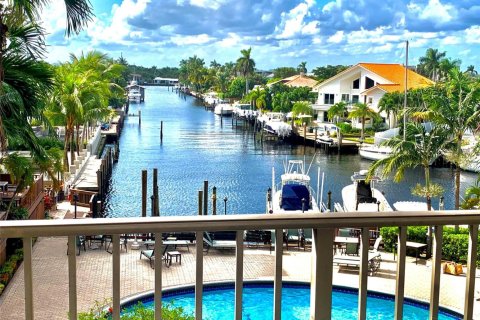 Condominio en alquiler en Pompano Beach, Florida, 1 dormitorio, 70.79 m2 № 2077542 - foto 2