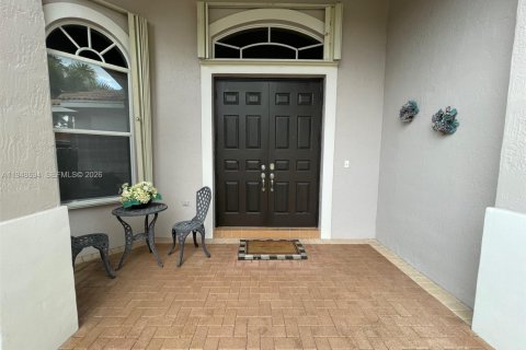 Casa en alquiler en Weston, Florida, 4 dormitorios, 257.99 m2 № 2054305 - foto 8