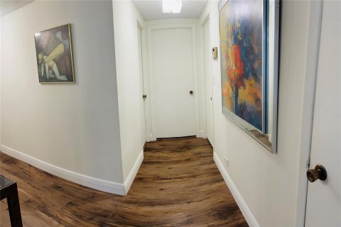 Condominio en venta en Miami, Florida, 2 dormitorios, 136.57 m2 № 2084478 - foto 27