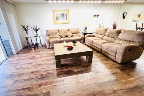 Condominio en venta en Miami, Florida, 2 dormitorios, 136.57 m2 № 2084478 - foto 14
