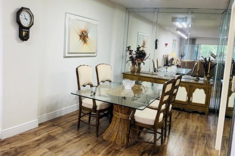 Condominio en venta en Miami, Florida, 2 dormitorios, 136.57 m2 № 2084478 - foto 21