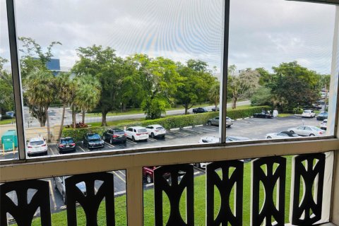 Condominio en venta en Miami, Florida, 2 dormitorios, 136.57 m2 № 2084478 - foto 10