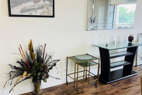 Condominio en venta en Miami, Florida, 2 dormitorios, 136.57 m2 № 2084478 - foto 16