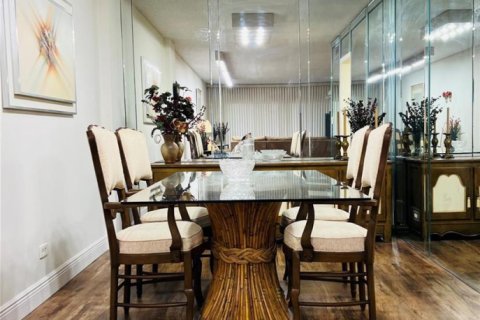 Condominio en venta en Miami, Florida, 2 dormitorios, 136.57 m2 № 2084478 - foto 20