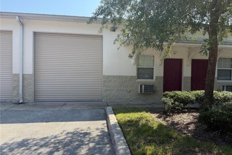 Commercial property in Palm Coast, Florida 92.9 sq.m. № 1911666 - photo 1