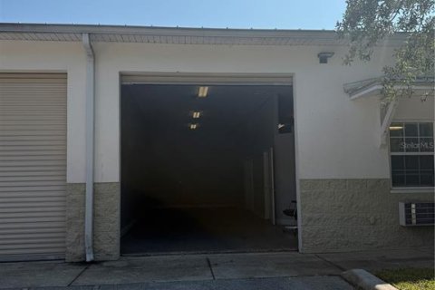 Commercial property in Palm Coast, Florida 92.9 sq.m. № 1911666 - photo 9