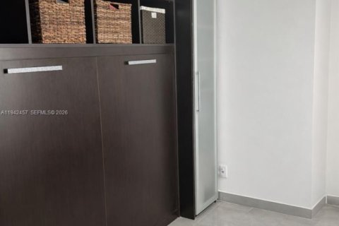 Casa en venta en Miramar, Florida, 4 dormitorios, 137.22 m2 № 1999963 - foto 14