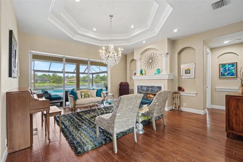 House in Fort Myers, Florida 4 bedrooms, 344.85 sq.m. № 2117218 - photo 19