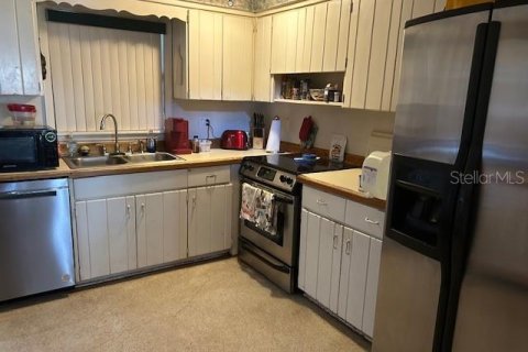 House in Palm Harbor, Florida 3 bedrooms, 168.71 sq.m. № 1882864 - photo 8
