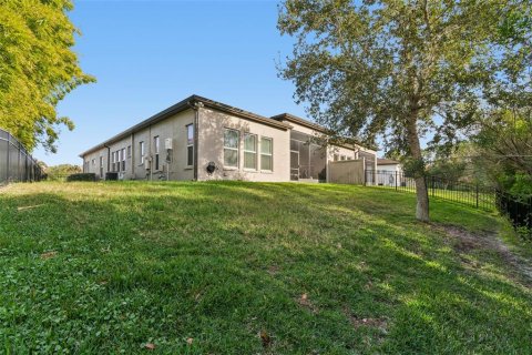 House in Wesley Chapel, Florida 2 bedrooms, 194.82 sq.m. № 2166845 - photo 20