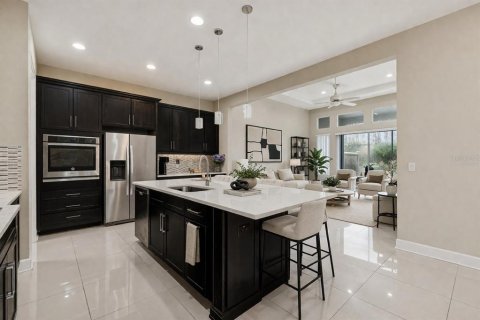 House in Wesley Chapel, Florida 2 bedrooms, 194.82 sq.m. № 2166845 - photo 9