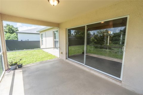 Villa ou maison à vendre à Cape Coral, Floride: 3 chambres, 170.66 m2 № 2141820 - photo 25