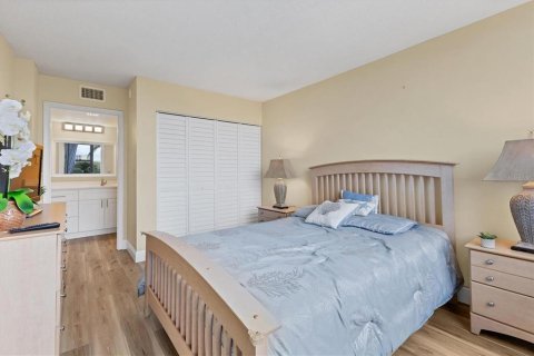 Condominio en venta en Sarasota, Florida, 2 dormitorios, 107.02 m2 № 1733717 - foto 2
