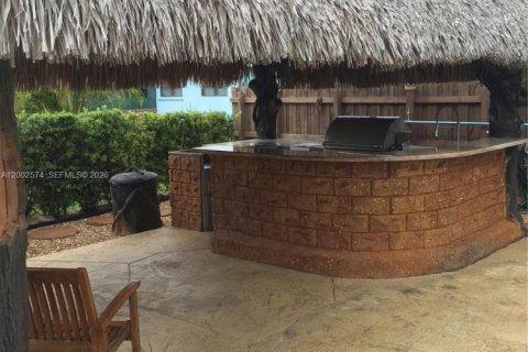 Купить виллу или дом в Катлер-Бей, Флорида 3 спальни, 154.78м2, № 2066403 - фото 6