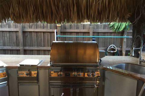 Купить виллу или дом в Катлер-Бей, Флорида 3 спальни, 154.78м2, № 2066403 - фото 5