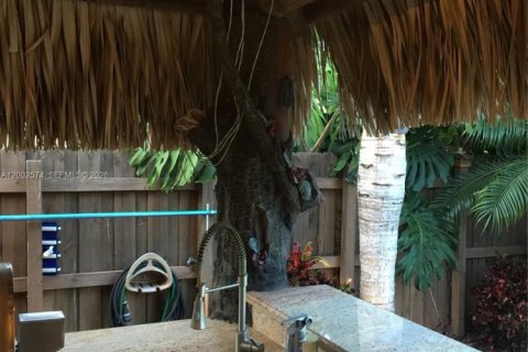 Купить виллу или дом в Катлер-Бей, Флорида 3 спальни, 154.78м2, № 2066403 - фото 14