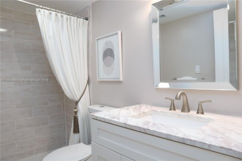Condo in Boca Raton, Florida, 2 bedrooms  № 1983353 - photo 24