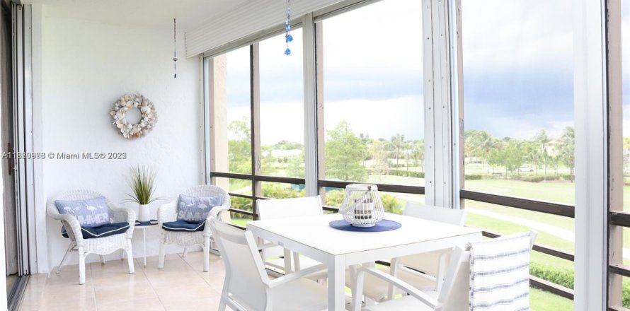 Condo in Boca Raton, Florida, 2 bedrooms  № 1983353