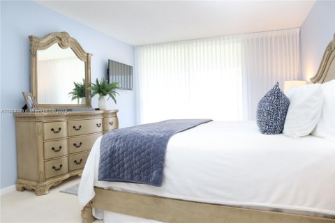 Condo in Boca Raton, Florida, 2 bedrooms  № 1983353 - photo 18