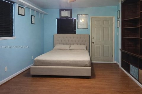 Villa ou maison à vendre à Miami Gardens, Floride: 3 chambres, 121.14 m2 № 2025261 - photo 16