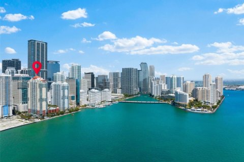 Condo in Miami, Florida, 1 bedroom  № 1877947 - photo 18