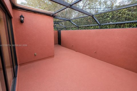 Villa ou maison à vendre à Pembroke Pines, Floride: 3 chambres, 120.68 m2 № 2414664 - photo 29