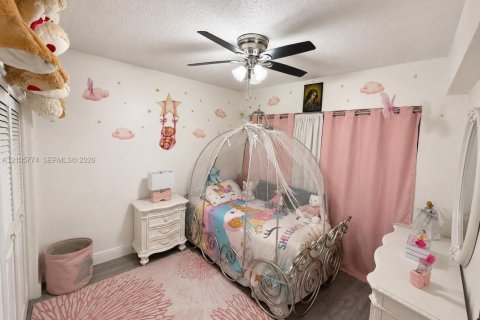 Villa ou maison à vendre à Pembroke Pines, Floride: 3 chambres, 120.68 m2 № 2414664 - photo 9