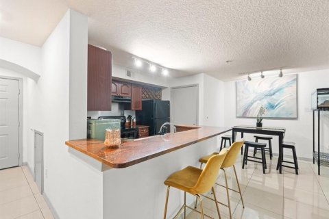 Condominio en venta en Temple Terrace, Florida, 2 dormitorios, 103.4 m2 № 1805769 - foto 8