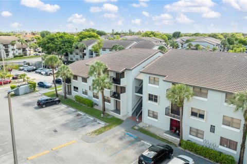 Copropriété à louer à Hialeah, Floride: 2 chambres, 82.03 m2 № 1990897 - photo 20