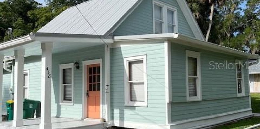 House in DeLand, Florida 3 bedrooms, 84.17 sq.m. № 1916506