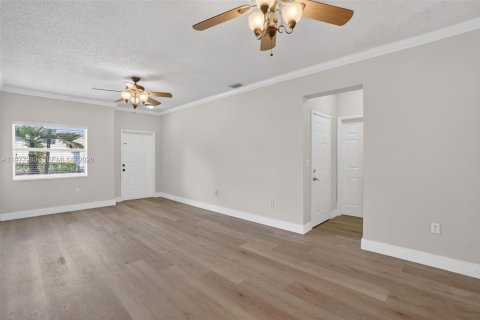 Condominio en venta en Homestead, Florida, 4 dormitorios, 171.5 m2 № 2042441 - foto 6