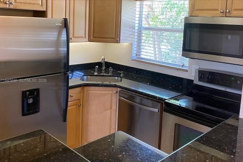 Copropriété à louer à Fort Lauderdale, Floride: 1 chambre, 51.1 m2 № 2003122 - photo 5